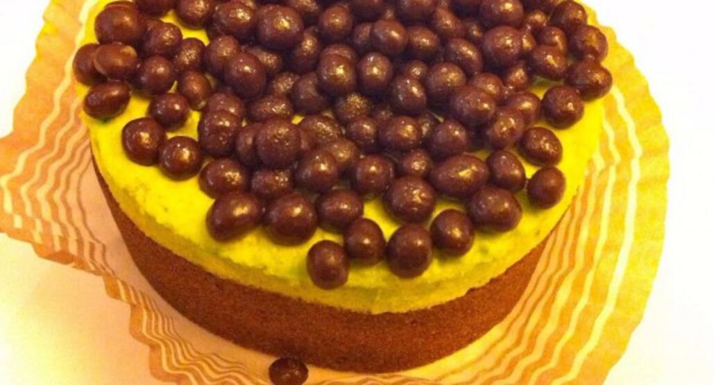 Decadent Desserts Entertainment District Toronto